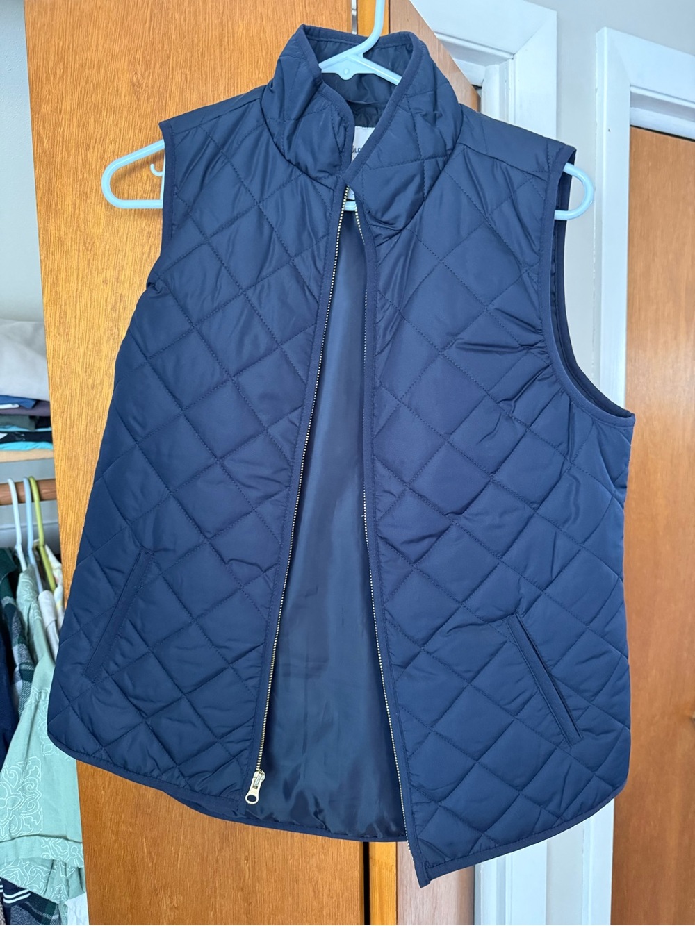 Old Navy Quilted Navy Vest